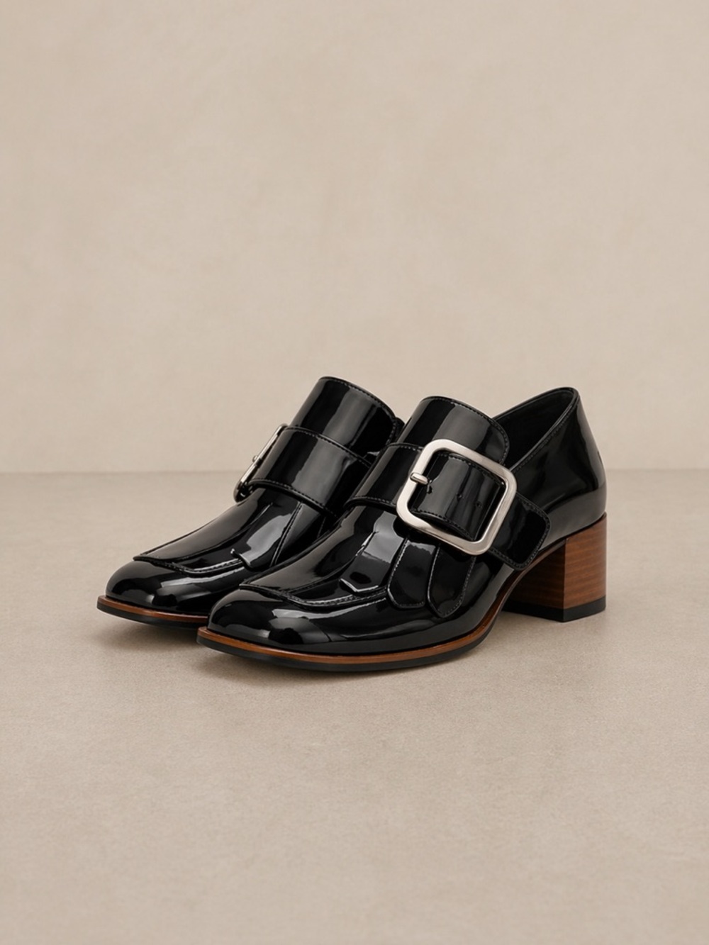 Gadea Made in Spain Black Patent Leather Women's Shoes with Buckle size 36